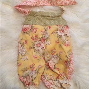 Customer boutique romper